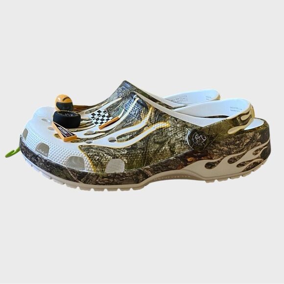 NEW Crocs Nascar Realtree Classic Clogs Size Men's 9 Women's 11 Camo Racing - Picture 7 of 13